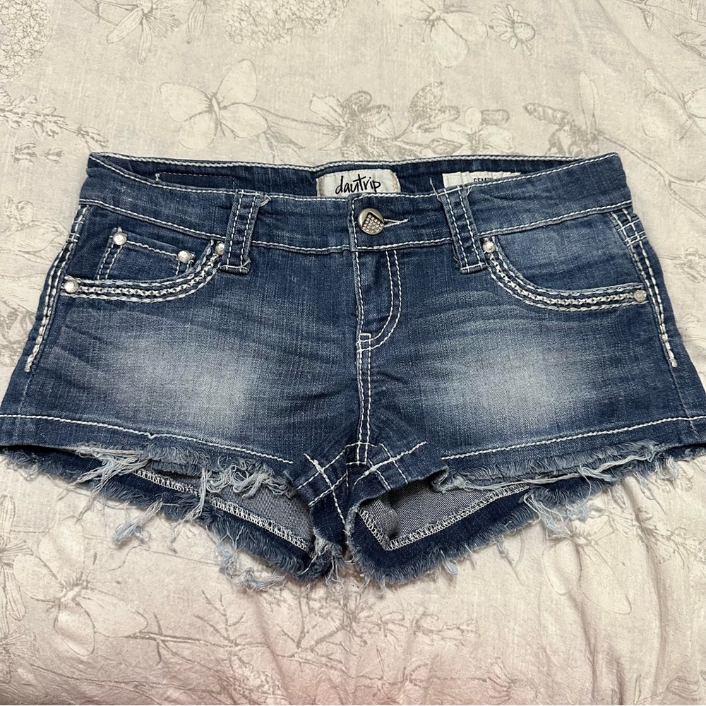Daytrip “Gemini” Jean Shorts size 28